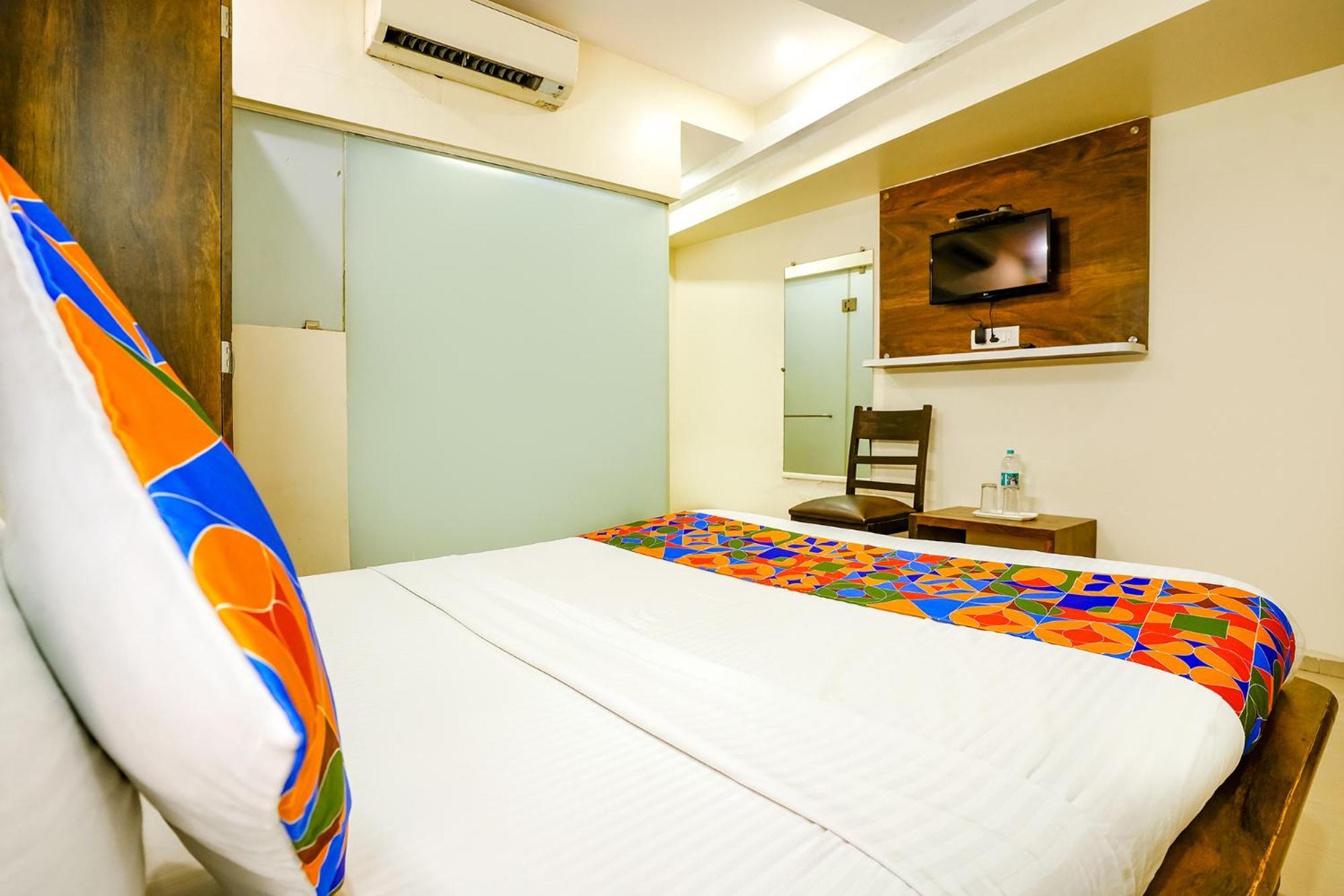 Hotel Naivedhya By Kwality Inn Thane Dış mekan fotoğraf
