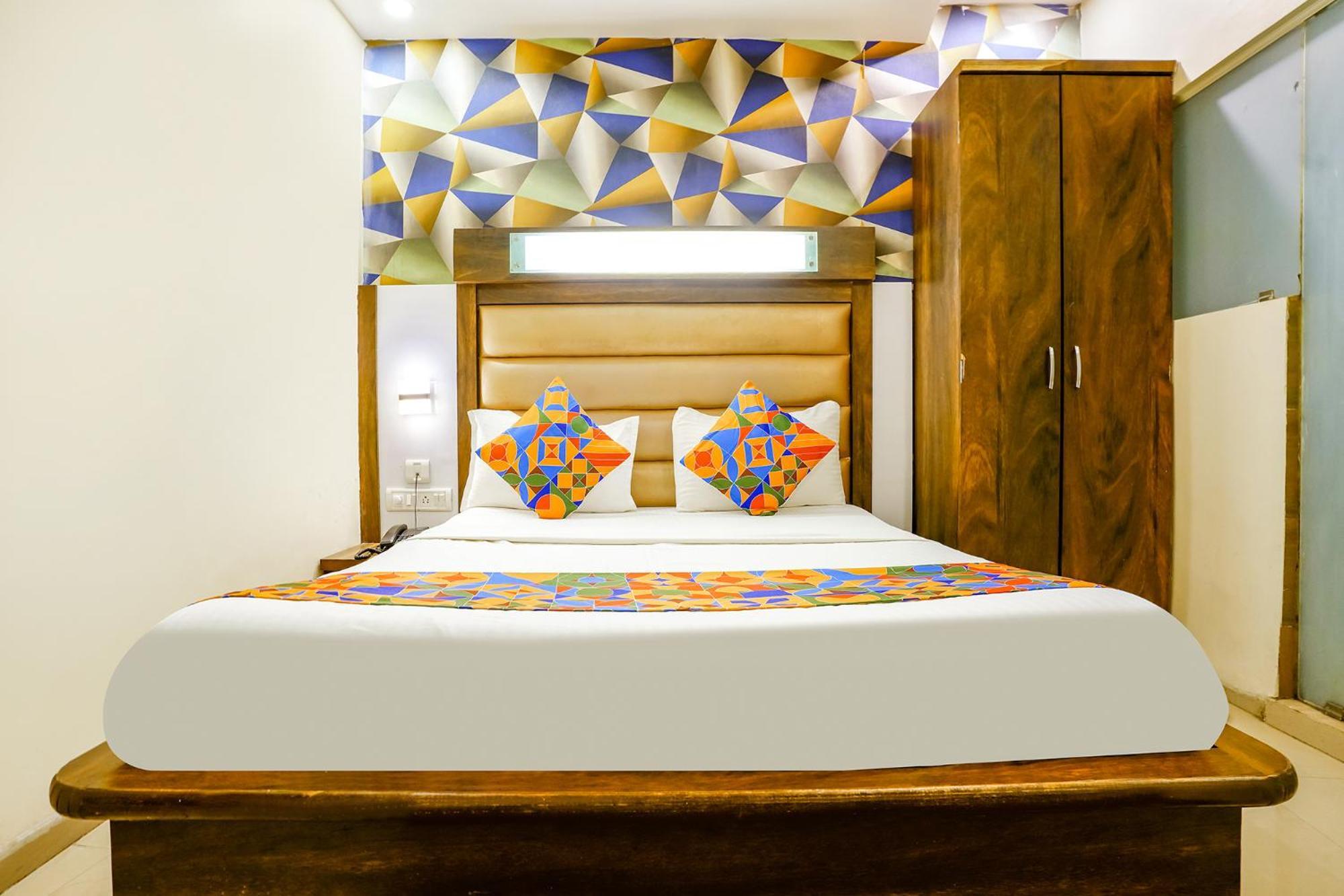 Hotel Naivedhya By Kwality Inn Thane Dış mekan fotoğraf