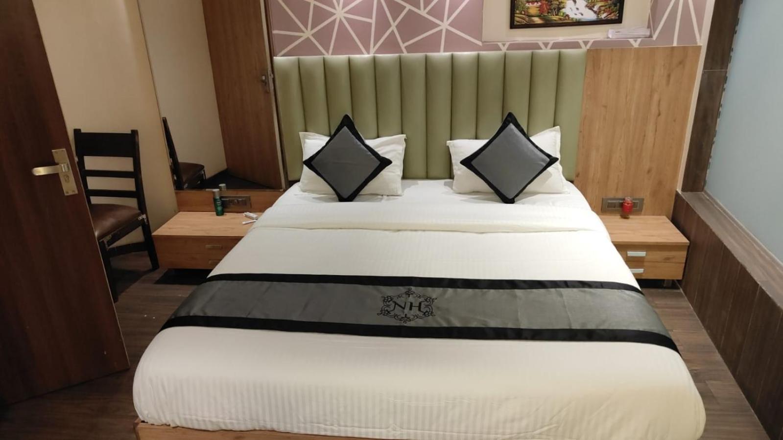 Hotel Naivedhya By Kwality Inn Thane Dış mekan fotoğraf
